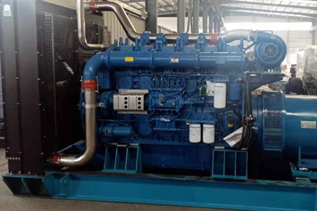 玉柴發(fā)電機組使用期間產(chǎn)生的污垢如何去除？